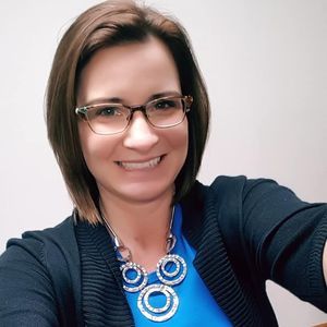 Meet your Posher, Juli